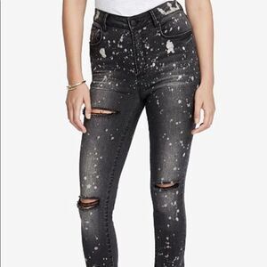 NWT***Rachel Roy Ripped Skinny Jeans